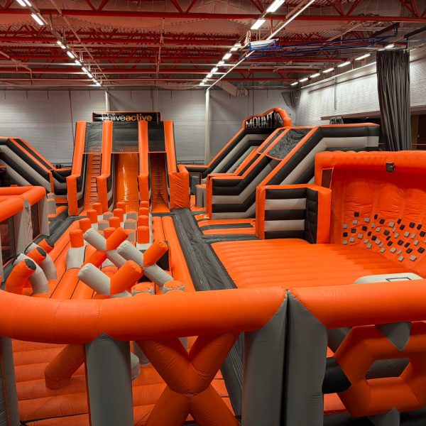 Mount AirX Inflatable Theme Park